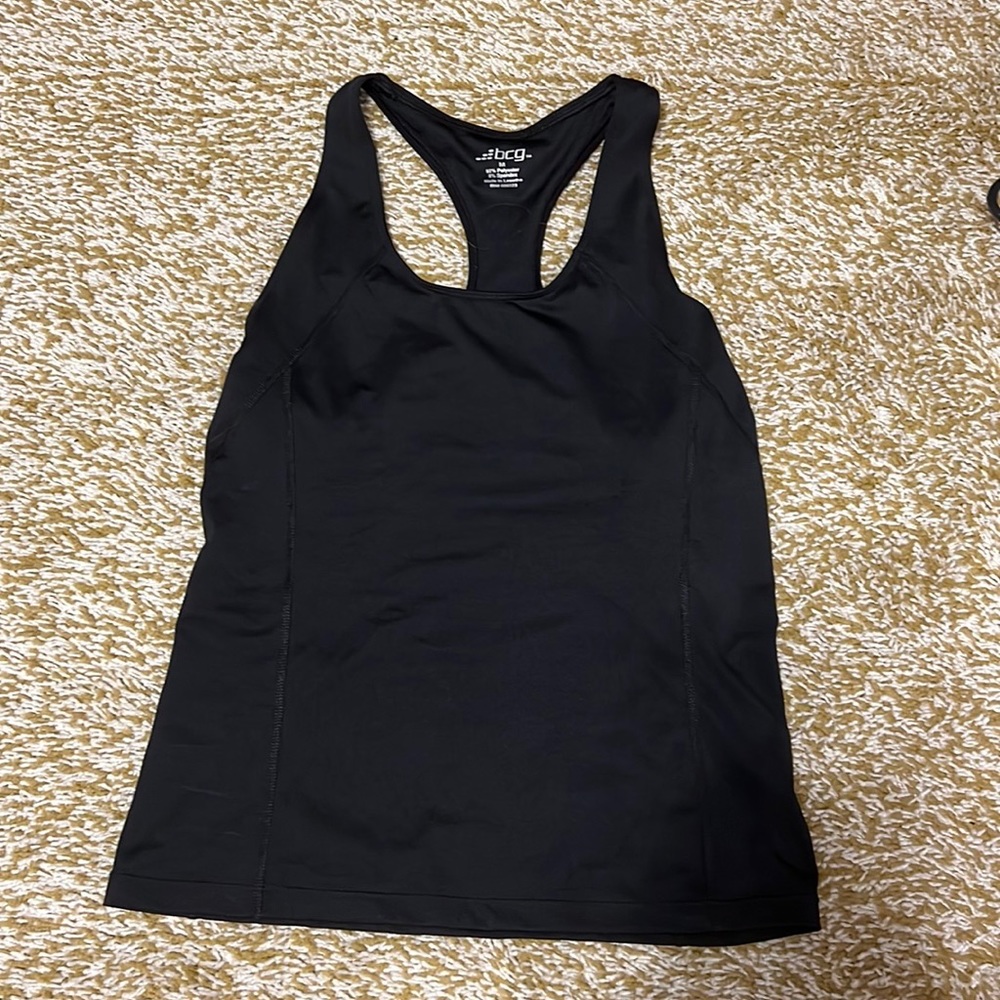 Black tank top!